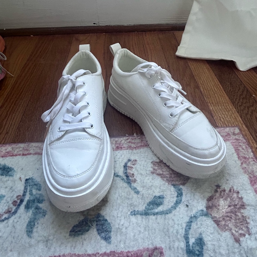 White platform sneakers